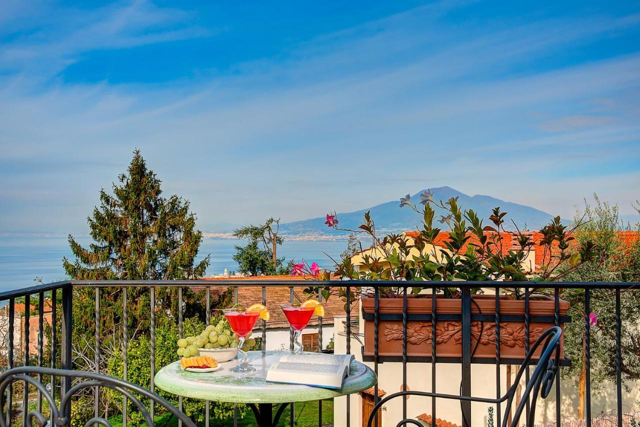 Casa Vacanze Villa Antonella By Gocce Vico Equense Exterior photo